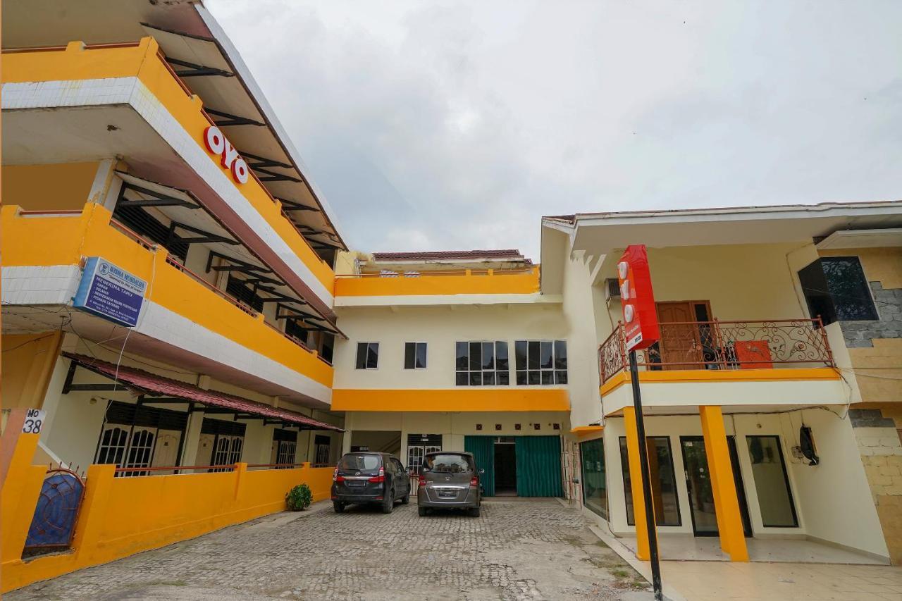 Oyo 2025 Wisma Musdalifa Palembang Dış mekan fotoğraf